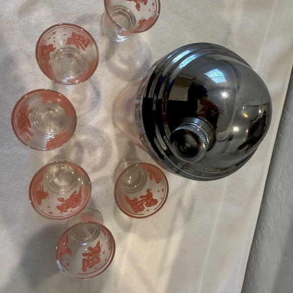 Elephant Motif Cocktail Shaker and Shot Glass Set - Orange - Picture 3 of 6